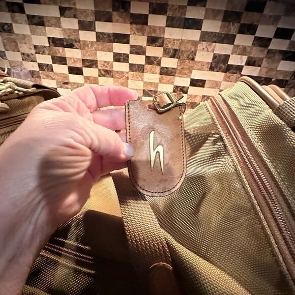 Hartmann Duffle Bag - Picture 4 of 7